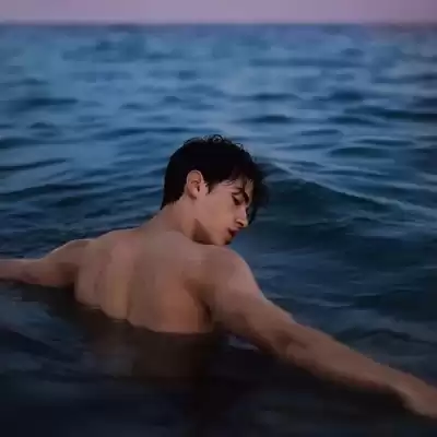 袁纪颖